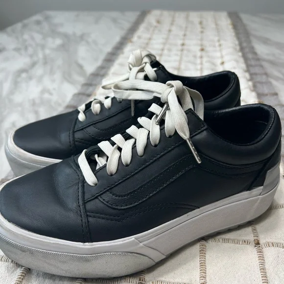 Vans Black and White Kids Sneakers - Picture 3 of 6